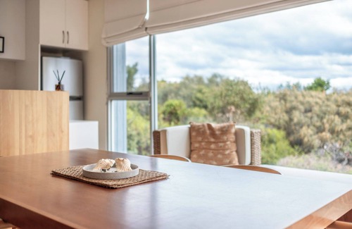 East Coast Tasmania House | Sea View - Freycinet Holiday Houses