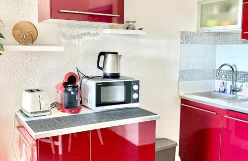 Le Penon Apartment | SEA view from BED 100M Beach, Free Parking, Surf