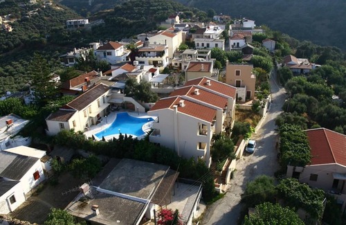 Stalos Apartment | Sea view room in Orestis hotel