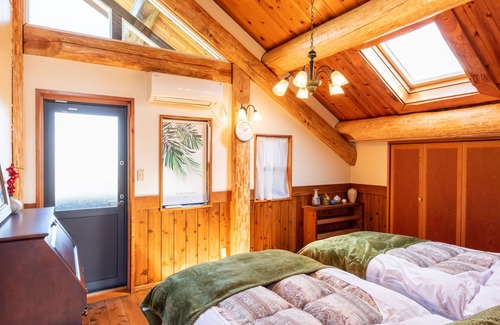 Futo Villa | Sea view! Shizenbegumi rental villa Clover log house with hot spring BBQ available