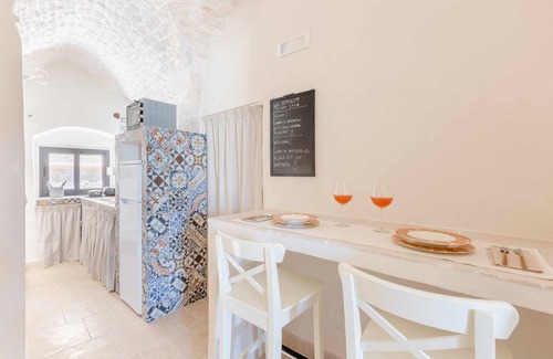 Ostuni House | Sea view terrace - outdoor kitchen - outdoor shower - close to parking lot