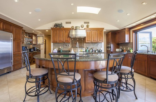 La Jolla Heights House | Sea View Villa w/Private Pool, Hot Tub, fireplace, wine bar, Piano in La Jolla