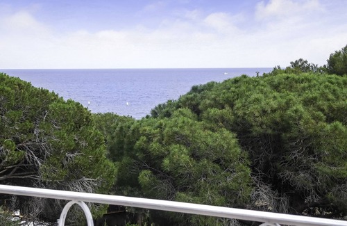 Plage de la Garonnette Villa | Sea views, heated pool, 300m from beach in Sainte Maxime, near St Tropez
