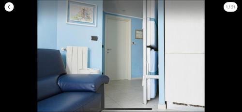 Borghetto Santo Spirito Apartment | Sea Watch Blue Apt