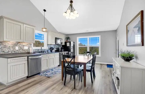 Taylorsville House | Seabiscuit Cottage 5 - Hot Tub - Near KY Bourbon Trail
