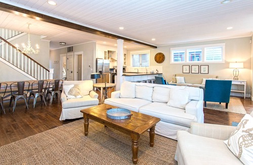 Seabrook House | Seabrook's Oceanaire offers luxury oceanview home for large groups!