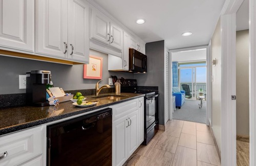 Myrtle Beach Condo | Seaclusion by StayMareni | Oceanfront King Suite