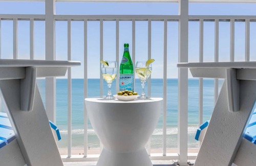 Myrtle Beach Condo | Seaclusion by StayMareni | Oceanfront King Suite
