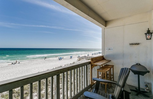 Pensacola Beach Condo | Seacret Paradise! GULF FRONT 2 Bedroom Condo w/Community Pool