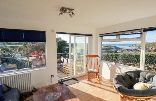 Crantock House | Seacroft