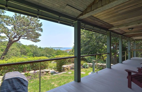 Rockport House | Seacroft: Gracious Rockport Living
