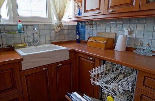 Galaxidi House | Seafarer's Suite - Fully Equipped House in Galaxidi, Phocis, Greece