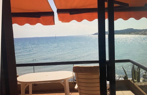 Altafulla Apartment | Seafront apartment in Altafulla beach, Costa Dorada, Tarragona, Spain