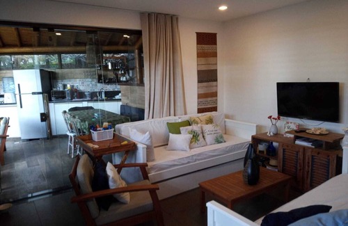 Itacimirim House | Seafront house in condominium