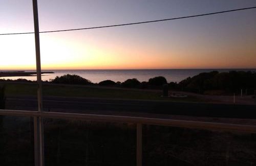 Port Hughes House | Seafront Shack