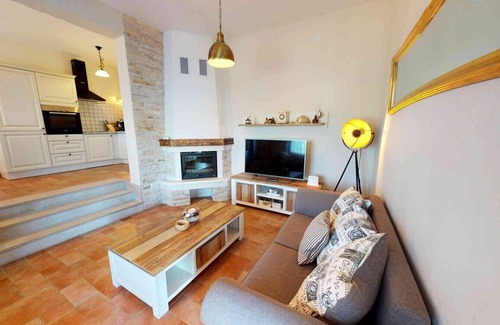 Pridraga Villa | Seafront Villa Noah with heated pool