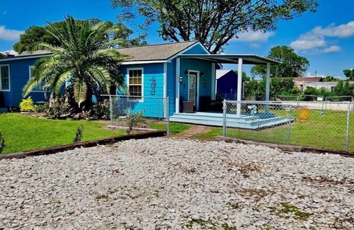 Matagorda Apartment | Seahorse Suite Efficiency Apartment