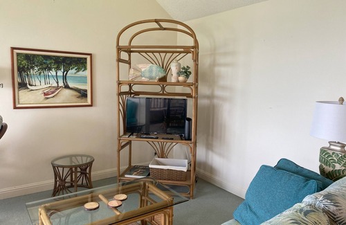 Princeville Condo | Sealodge J7 - 2BR/2BA, 2nd Floor Prime End Unit, Spectacular Oceanfront Views