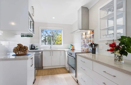 Callala Bay House | Seannsail - Steps to the White Sands of Jervis Bay - Recently Renovated