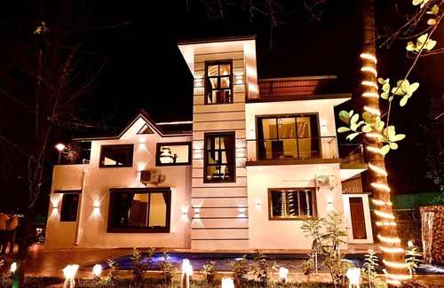Awas Villa | SEA’S THE DAY VILLA I 5BHK 300m FROM AWAS BEACH