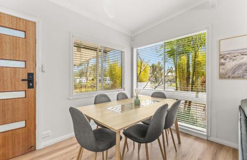 Old Erowal Bay House | SeaSalt72 by Experience Jervis Bay