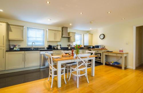 Aldeburgh Apartment | Seascape