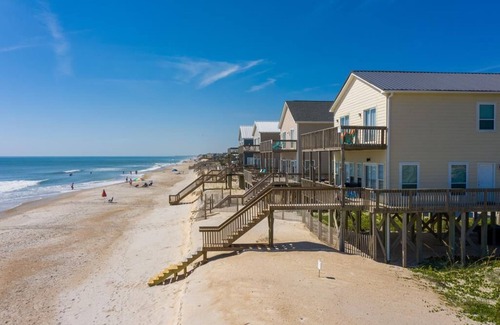North Topsail Beach House | Seashore Drive 192 - Briney Breezes | Oceanfront