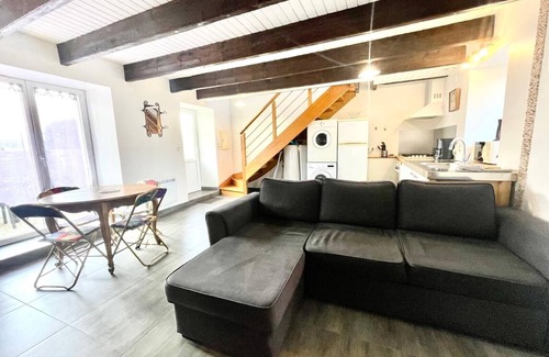 Santec Cottage | Seaside, 250 meters from fishermen's house