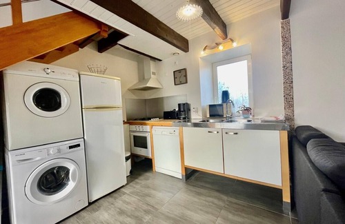 Santec Cottage | Seaside, 250 meters from fishermen's house