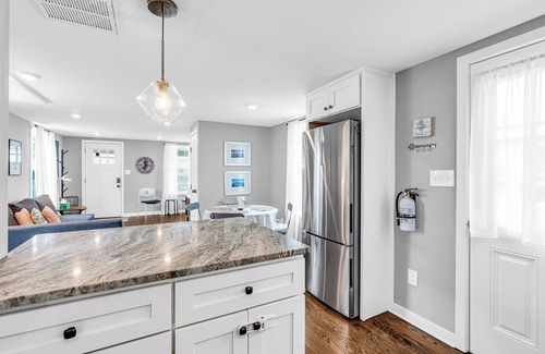 Ortley Beach House | Seaside 2BR & 1.5BA, Walk to Beach & Badges