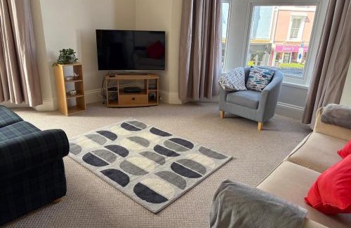 Teignmouth Apartment | Seaside Apartment in Devon