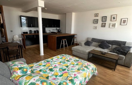 Margate Old Town Apartment | Seaside Apartment, on the doorstep of the Beach!