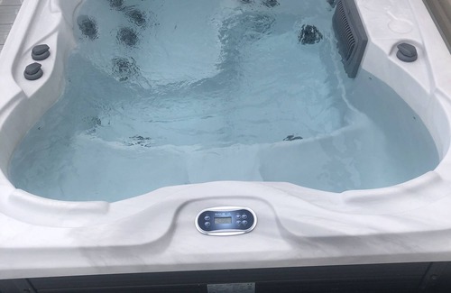Mablethorpe House | Seaside Cove Static Holiday Home a perfect seaside getaway with private hot tub