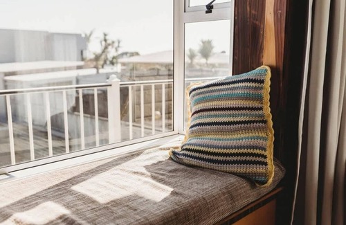 Rewa House | Seaside Family Bach in New Plymouth