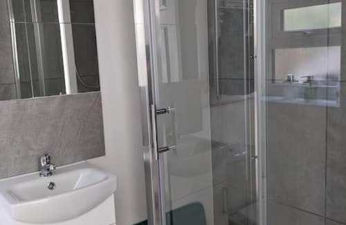 Dawlish Apartment | Seaside guest house a stone's throw from the beach