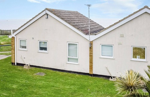 Corton Cottage | Seaside here we come.