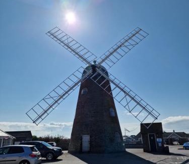 Selsey House | Seaside Holiday Home Inside a Resort