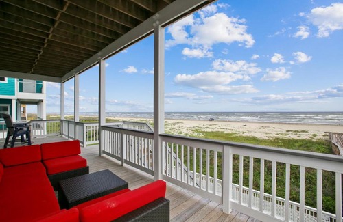 Miramar House | Seaside Sanctuary
