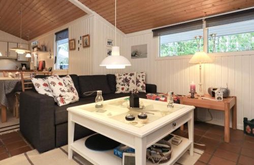 Aalbaek House | Seaside Serenity at Knasborg Beach-By Traum