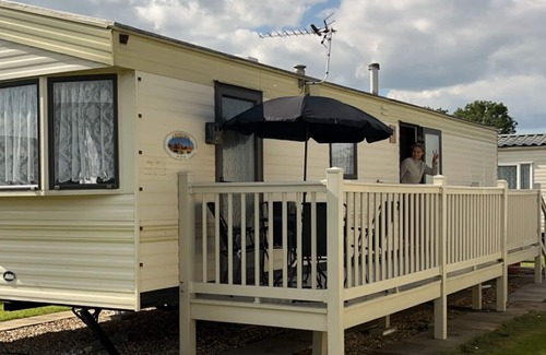 Ingoldmells Cabin | Seaside Serenity Caravan (the chase) caravan site