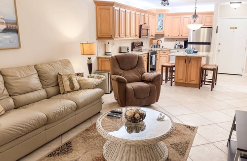 Fort Pierce Condo | Seaside Solace: 1BR/1Bath Condo