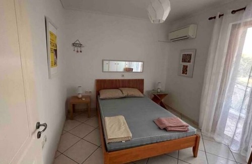 Ireon Apartment | Seaside studio in Ireo with a breathtaking view