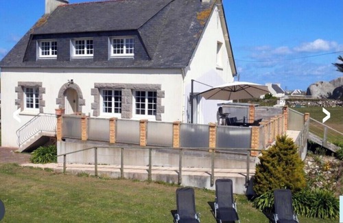 Kerlouan Villa | Seaside villa Ménéham GR34