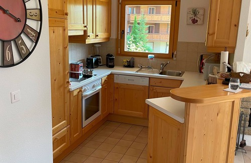 Barboleusaz Apartment | Seasonal rental in Gryon (VD) beautiful 3.5p apartment of 85m² with mountain view.