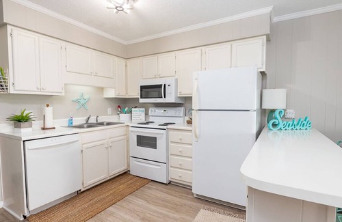 Morehead City Condo | SeaSpray 241 Located in an Oceanfront Complex Great Ocean Views
