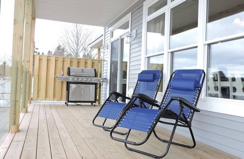 Seawall Condo | SeaStar Ocean Front Condo