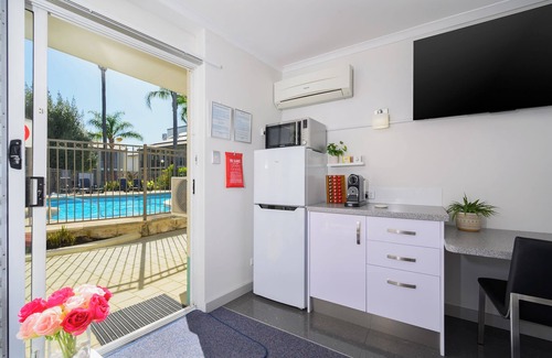 Mandurah Apartment | Seastar Studio at Mandurah Gates Resort