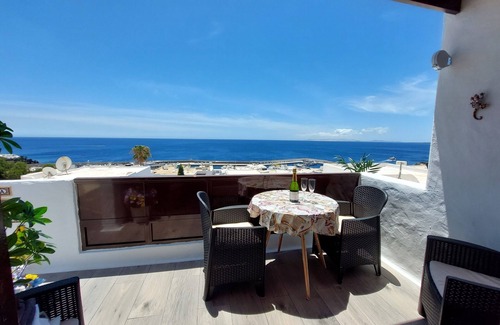 Los Mojones Apartment | Seaview at Vista Al Mar