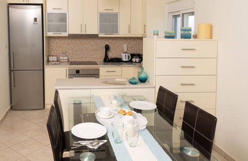 Papadhianika House | SeaView flat few meters from the Beach