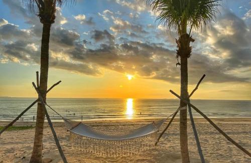 Khanh Hoa Hotel | Seaview Hotel - Arena Cam Ranh Resort